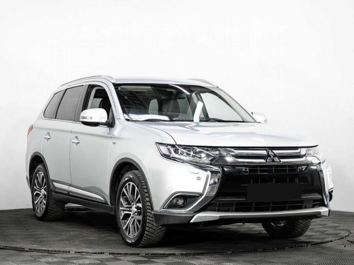 Купить Mitsubishi Outlander, 2018, 70 020 км.. Фото: #2