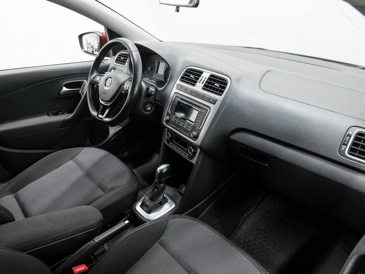 Купить Volkswagen Polo, 2017, 93 000 км.. Фото: #4