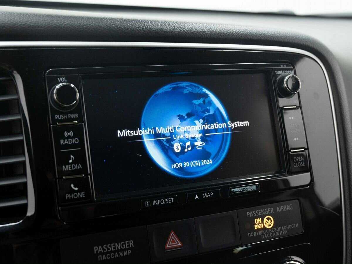 Купить Mitsubishi Outlander, 2016, 176 533 км.. Фото: #21