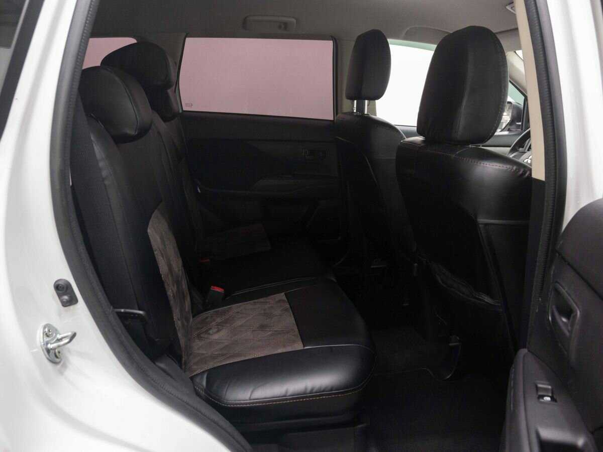 Купить Mitsubishi Outlander, 2018, 165 115 км.. Фото: #11