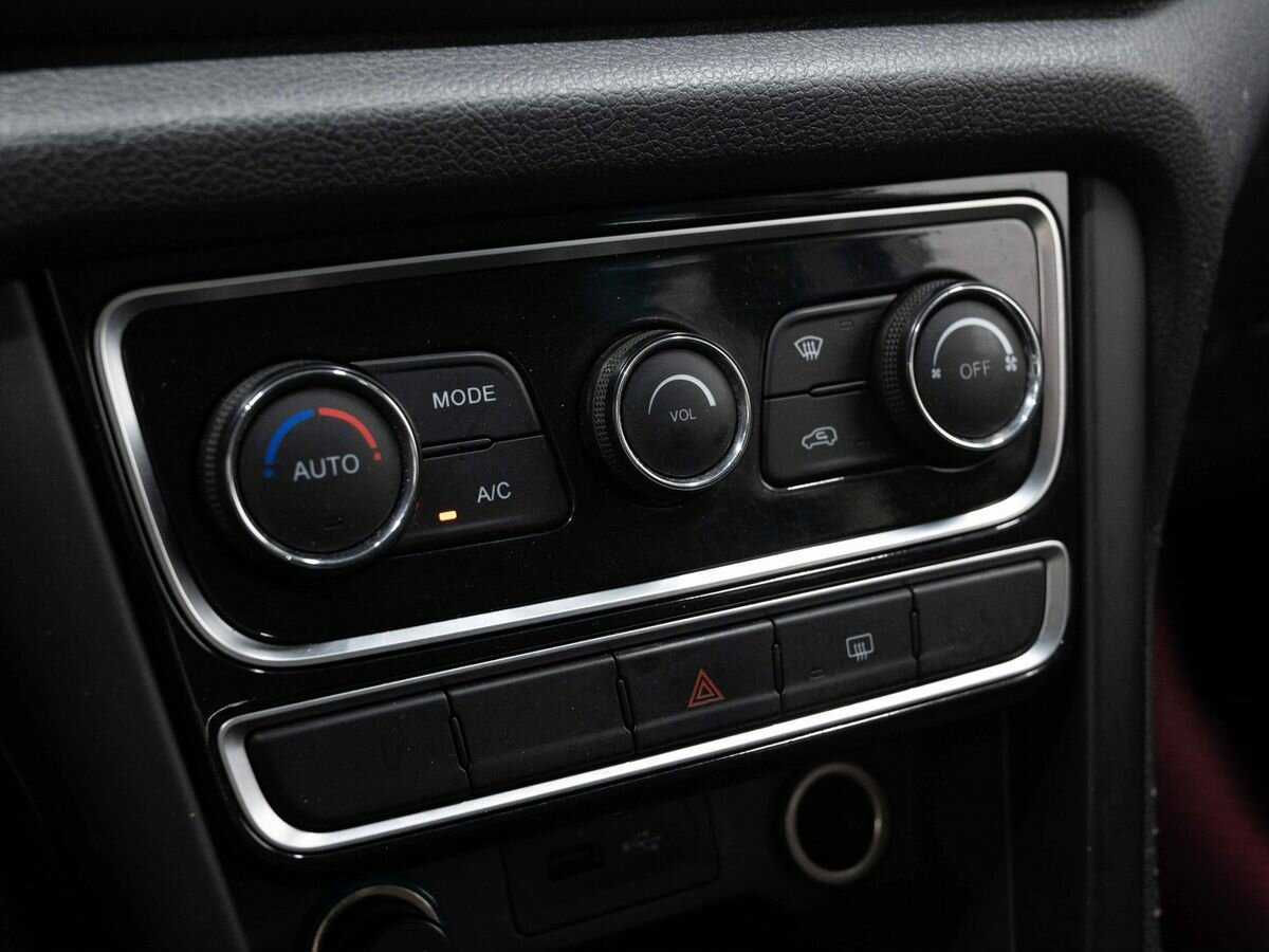 Купить Chery Tiggo 3, 2017, 128 000 км.. Фото: #17