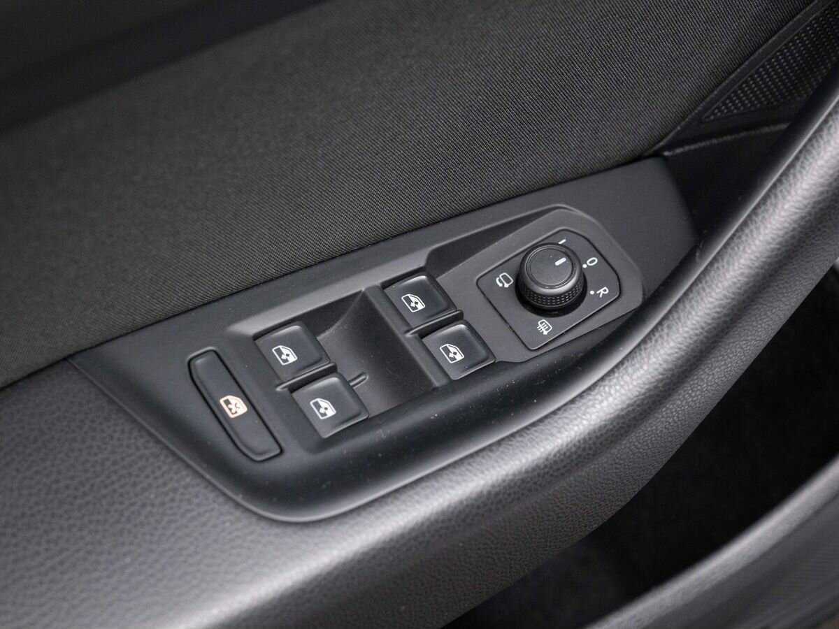 Купить Volkswagen Passat, 2020, 213 000 км.. Фото: #18