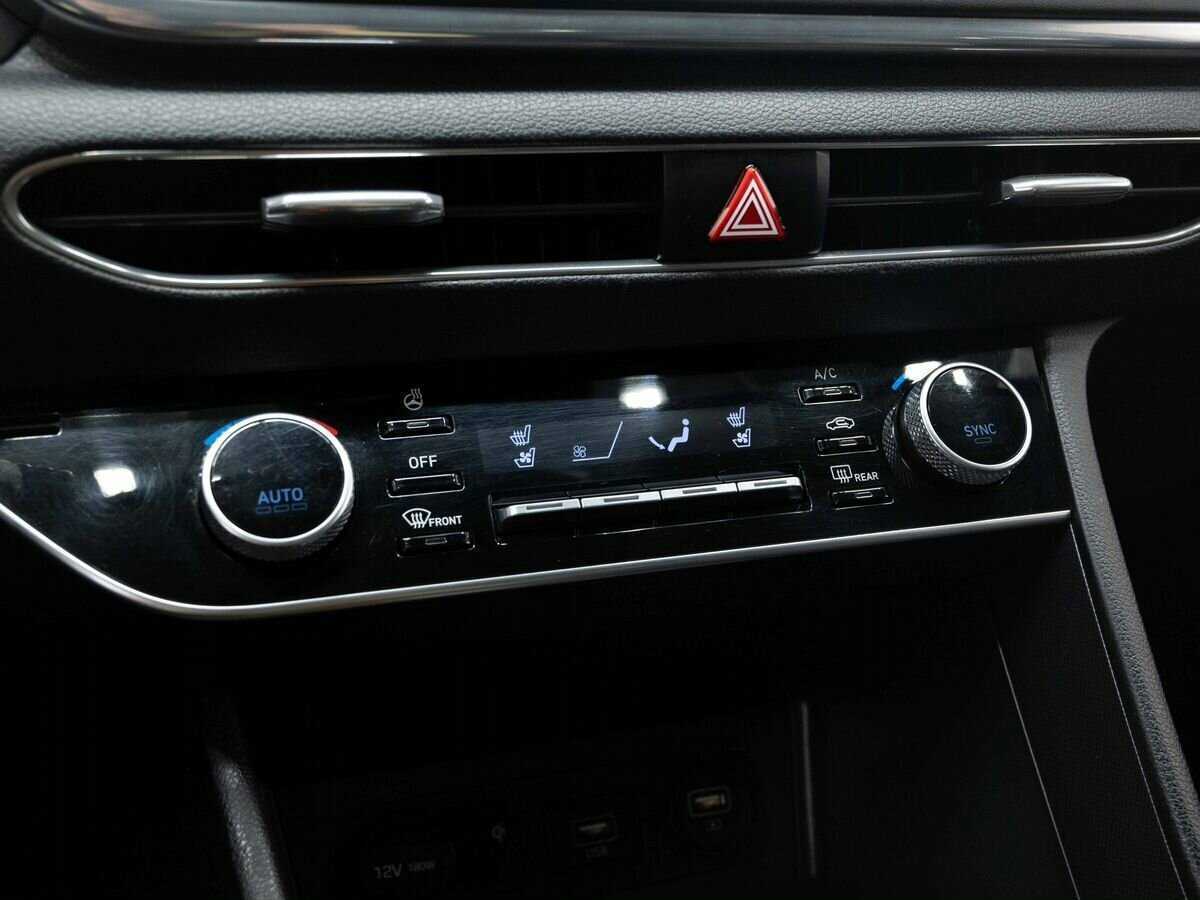 Купить Hyundai Sonata, 2020, 241 655 км.. Фото: #23