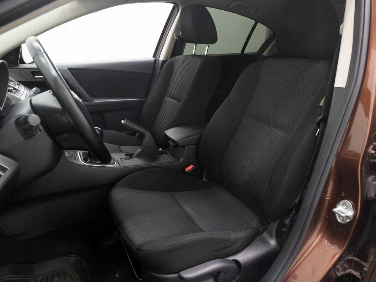 Купить Mazda 3, 2012, 251 700 км.. Фото: #8