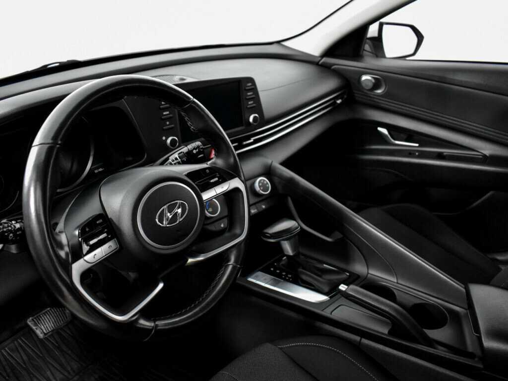 Купить Hyundai Elantra, 2021, 55 138 км.. Фото: #5