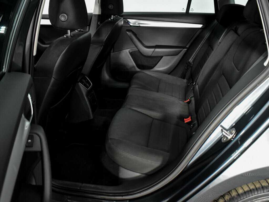 Купить Skoda Octavia, 2014, 179 288 км.. Фото: #7