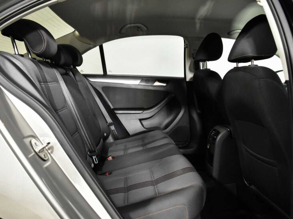 Купить Volkswagen Jetta, 2016, 141 273 км.. Фото: #9