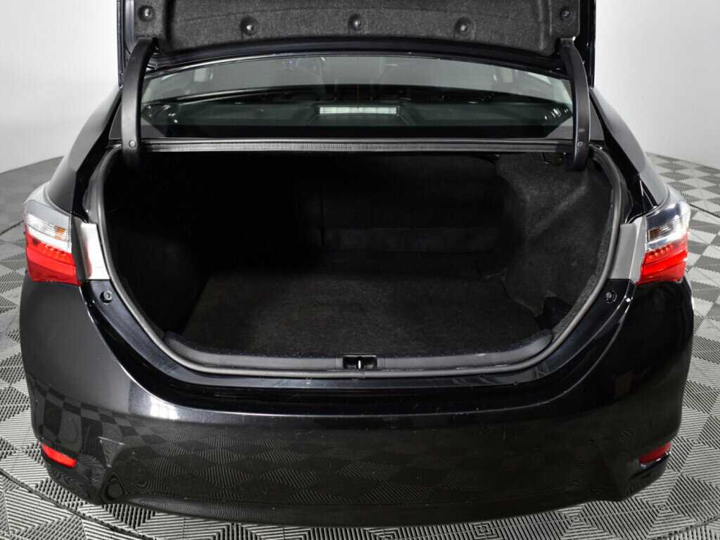 Купить Toyota Corolla, 2018, 88 570 км.. Фото: #14