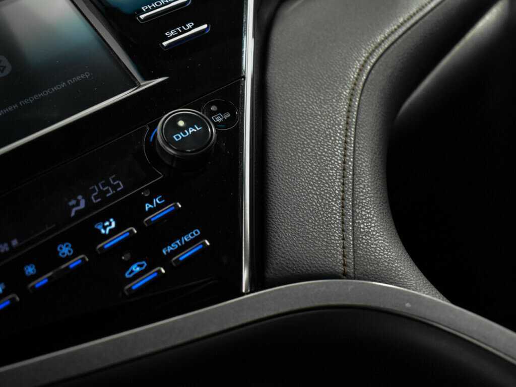 Купить Toyota Camry, 2018, 165 958 км.. Фото: #14