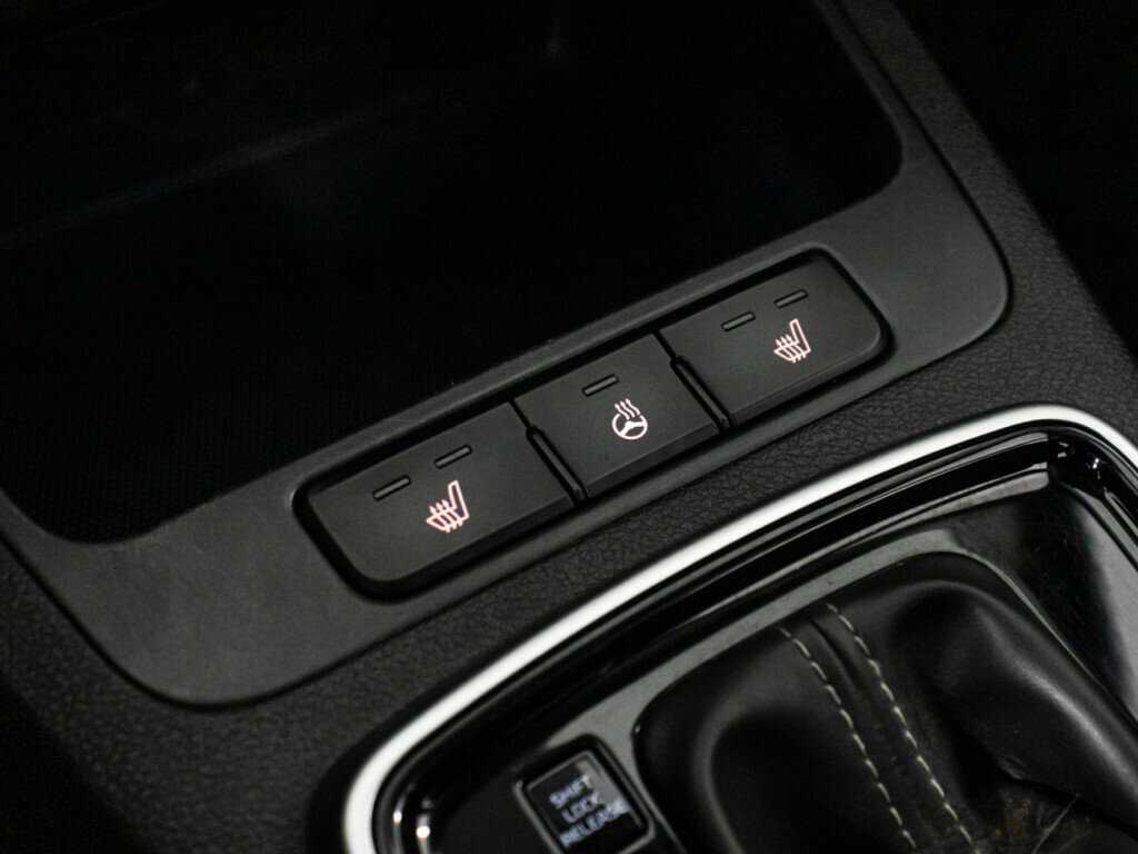 Купить Kia Rio, 2020, 119 129 км.. Фото: #16