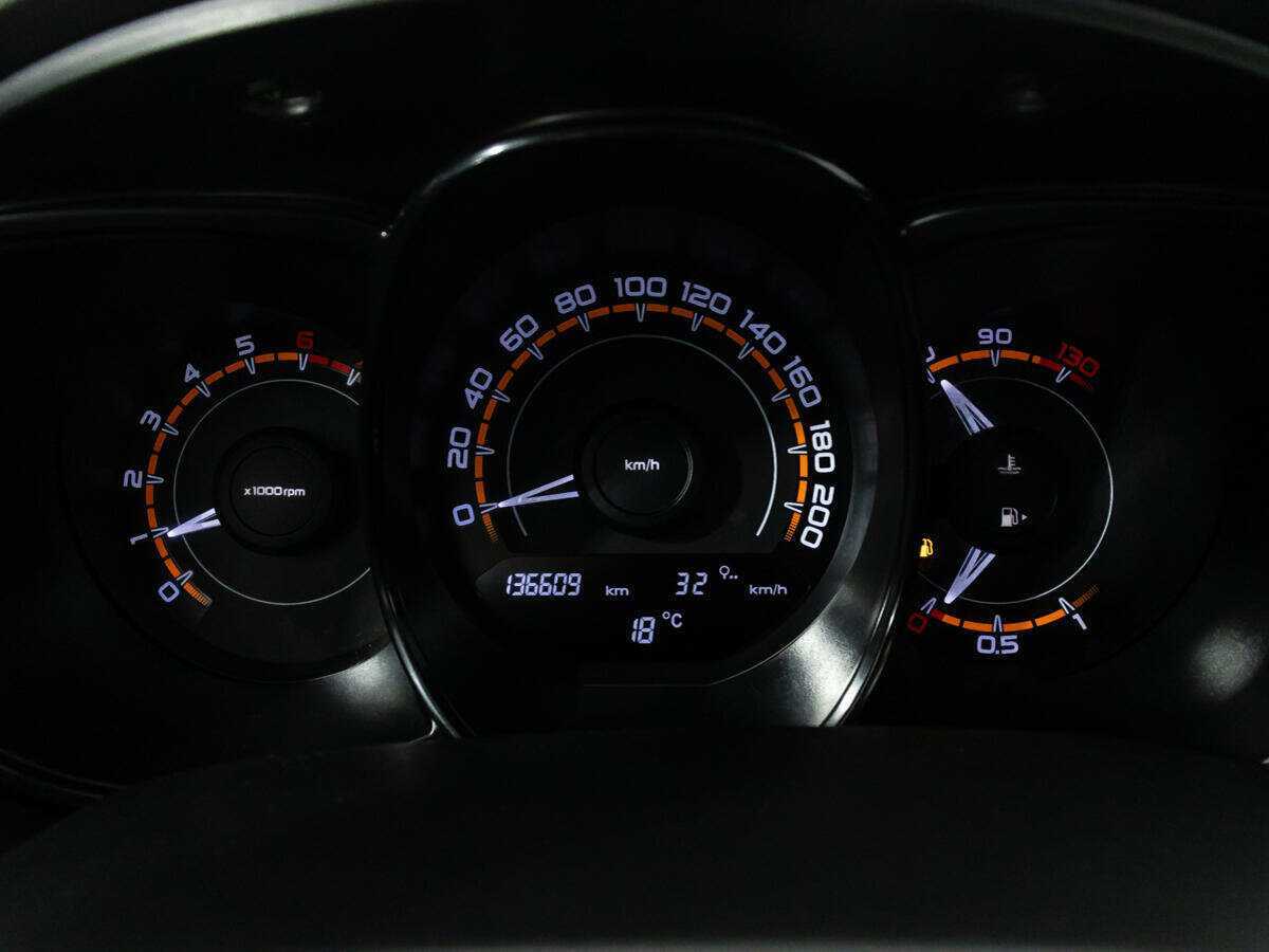 Купить Lada (ВАЗ) Vesta, 2017, 136 605 км.. Фото: #11