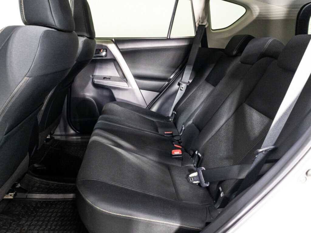 Купить Toyota RAV4, 2013, 79 761 км.. Фото: #9