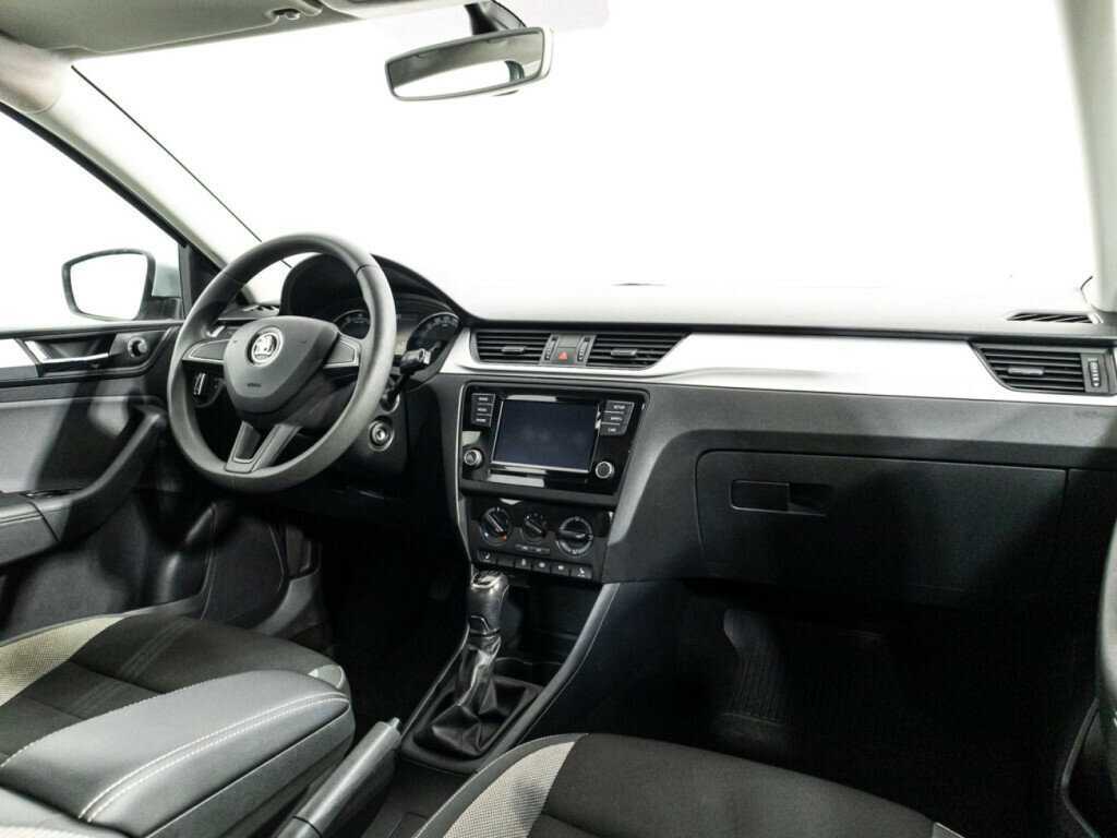 Купить Skoda Rapid, 2018, 90 987 км.. Фото: #8