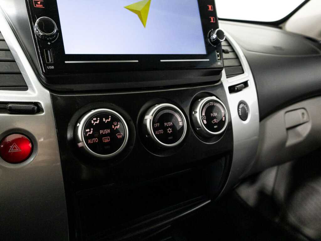 Купить Mitsubishi Pajero Sport, 2014, 166 819 км.. Фото: #15