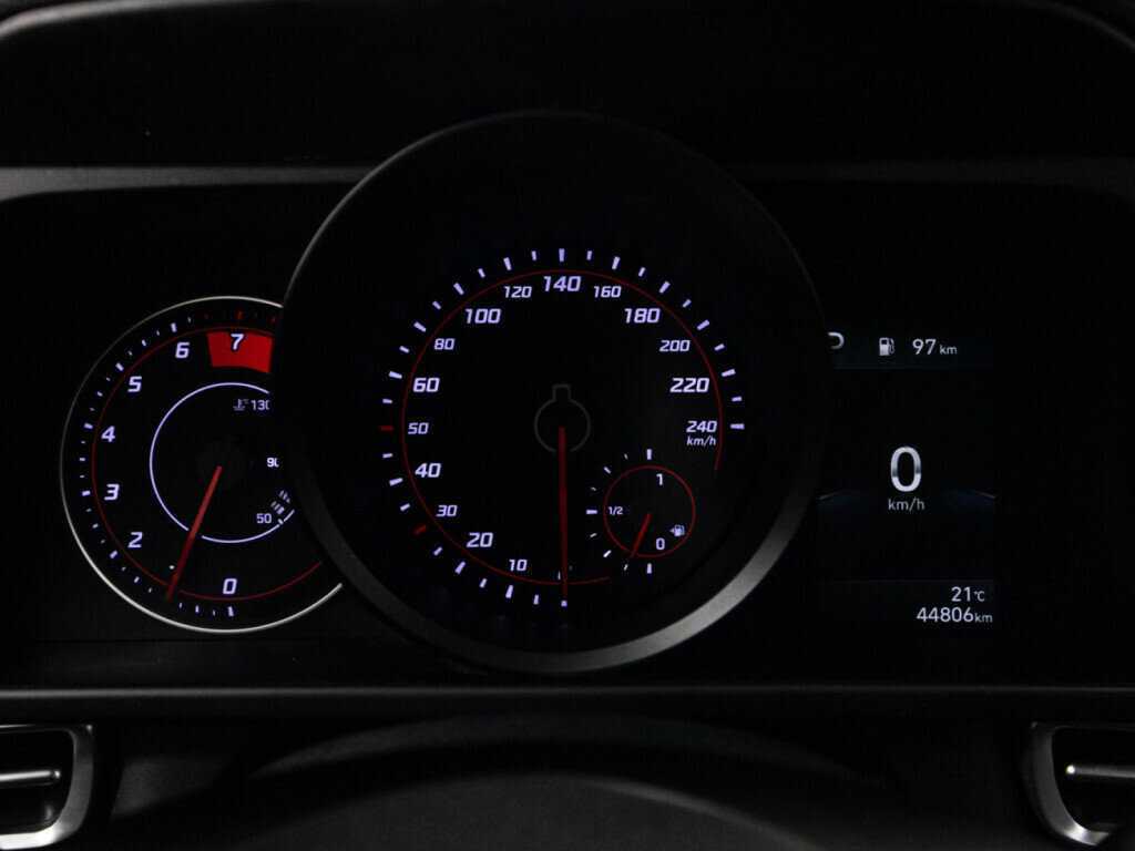 Купить Hyundai Elantra, 2021, 44 775 км.. Фото: #11