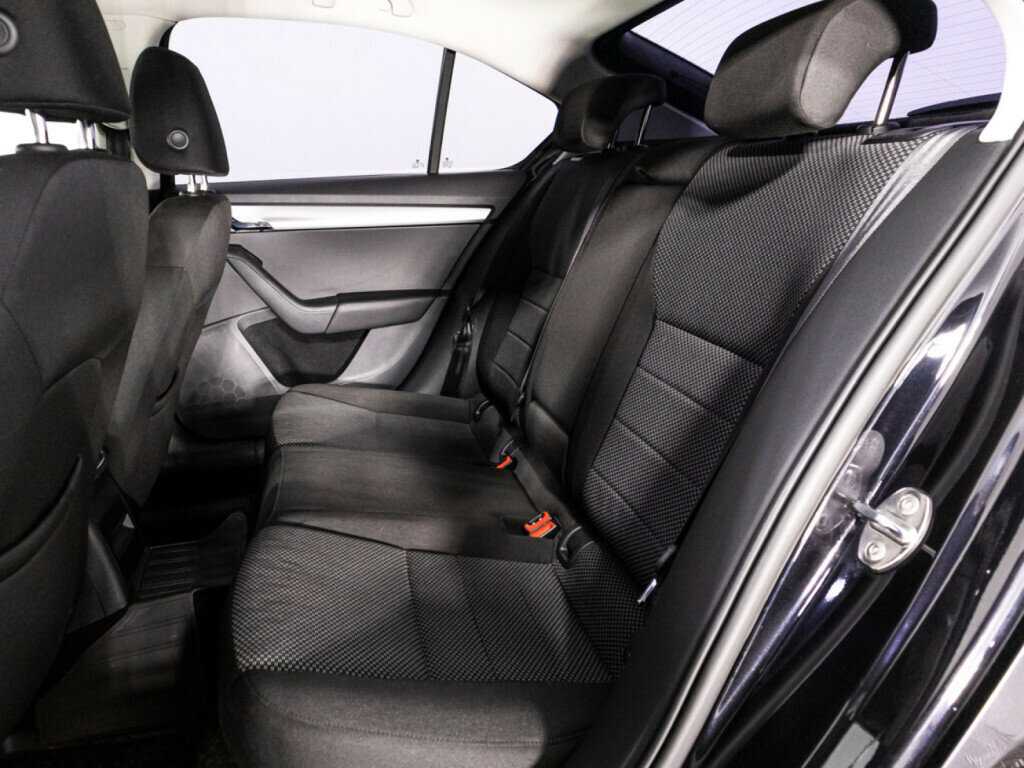 Купить Skoda Octavia, 2013, 70 123 км.. Фото: #9