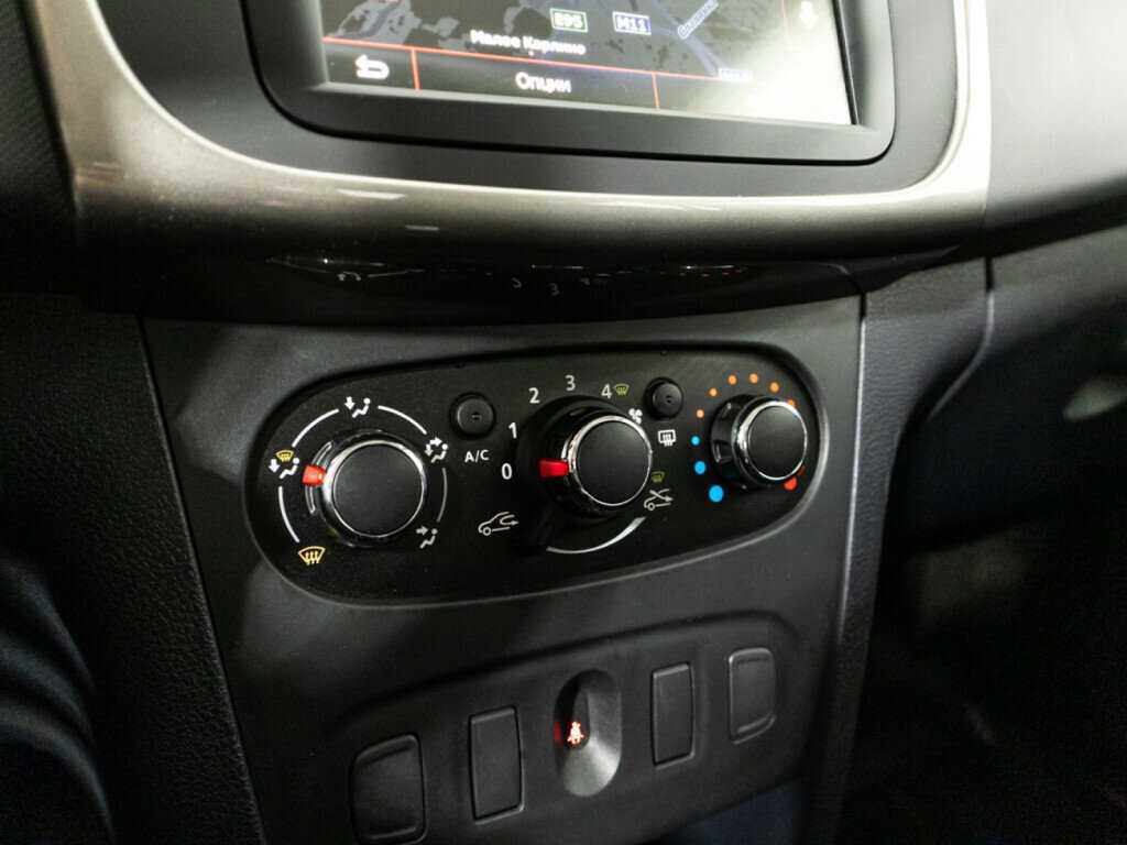 Купить Renault Sandero, 2022, 48 307 км.. Фото: #15