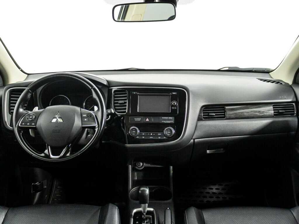 Купить Mitsubishi Outlander, 2016, 65 641 км.. Фото: #12