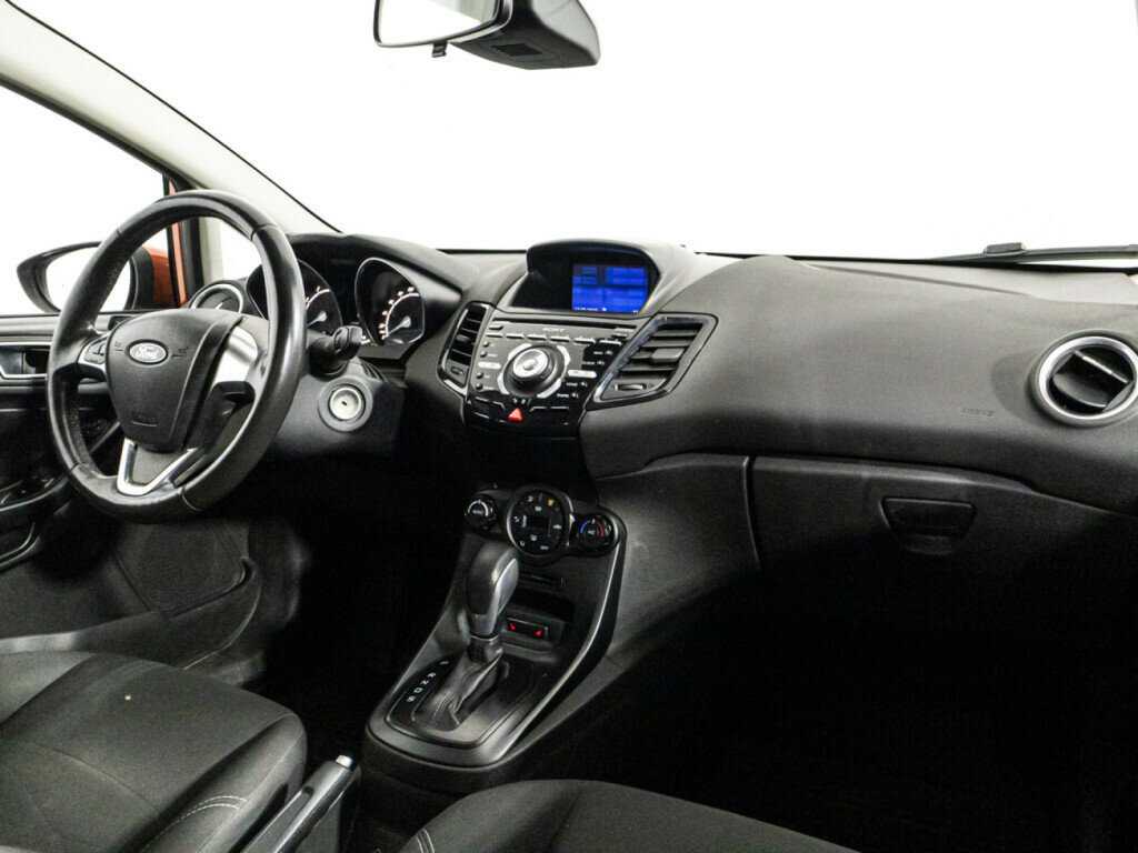Купить Ford Fiesta, 2015, 117 383 км.. Фото: #8
