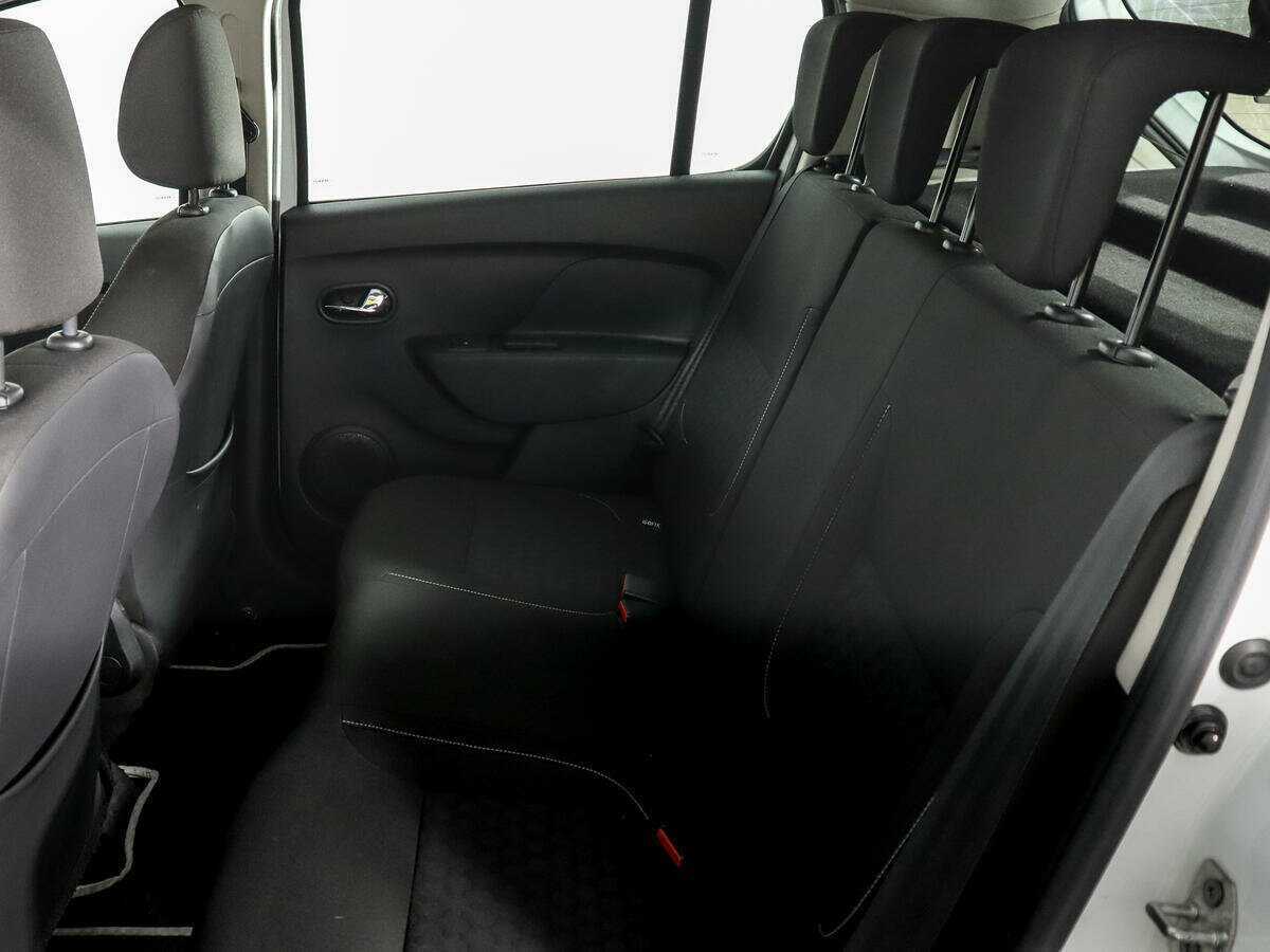 Купить Renault Sandero, 2017, 81 661 км.. Фото: #11