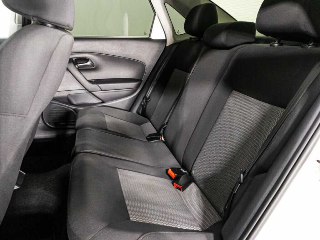 Купить Volkswagen Polo, 2013, 44 893 км.. Фото: #9