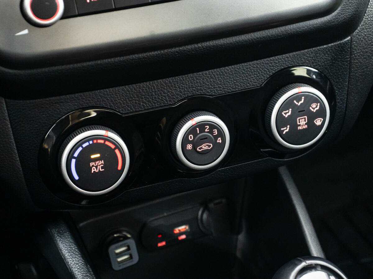 Купить Киа Рио, 2017, 71 495 км.. Фото: #15