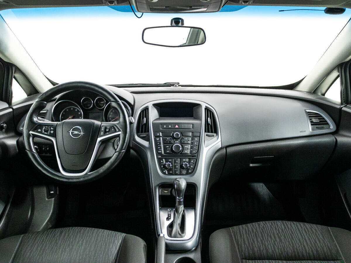 Купить Opel Astra, 2013, 151 750 км.. Фото: #12