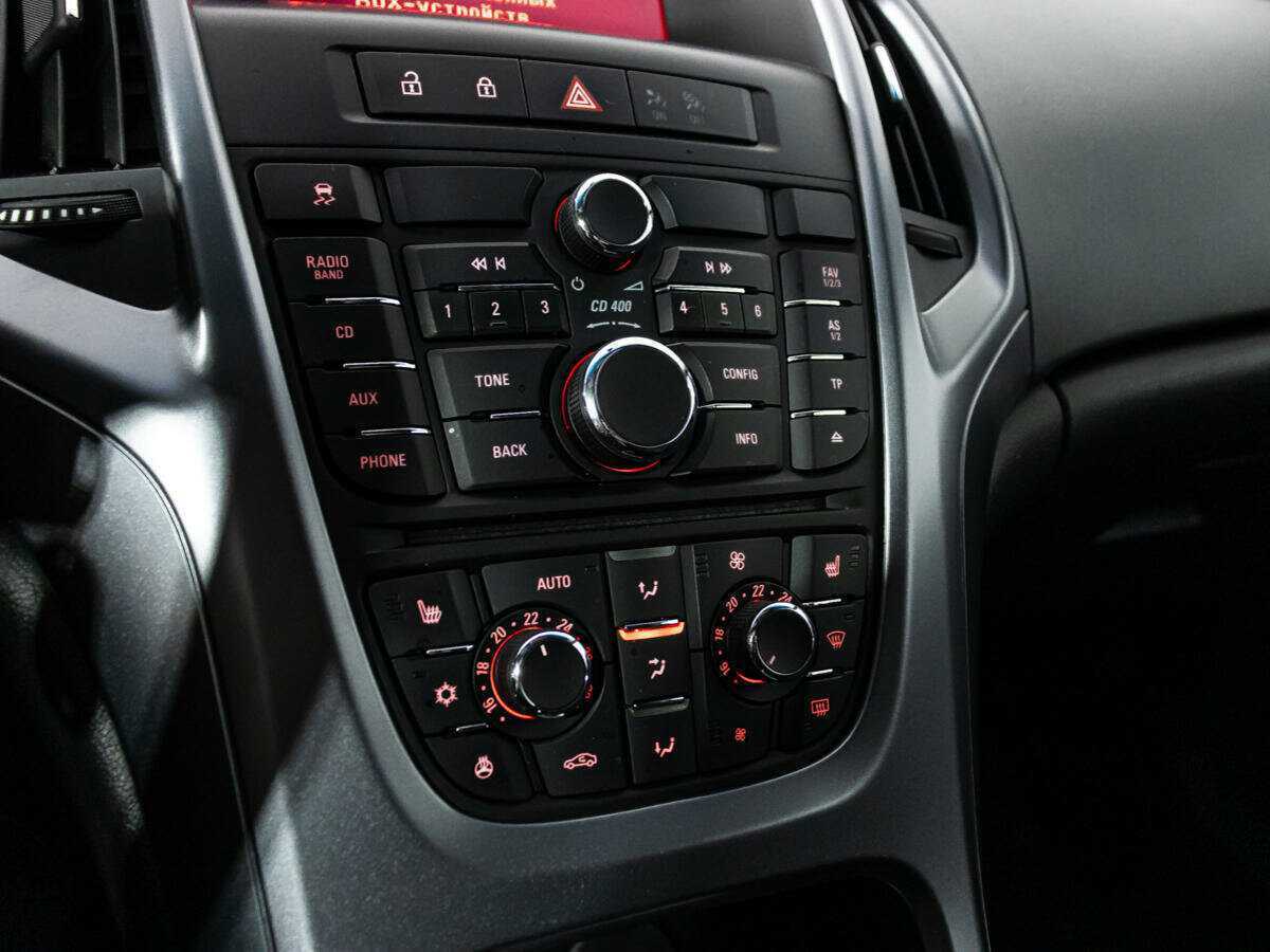 Купить Opel Astra, 2013, 151 750 км.. Фото: #14