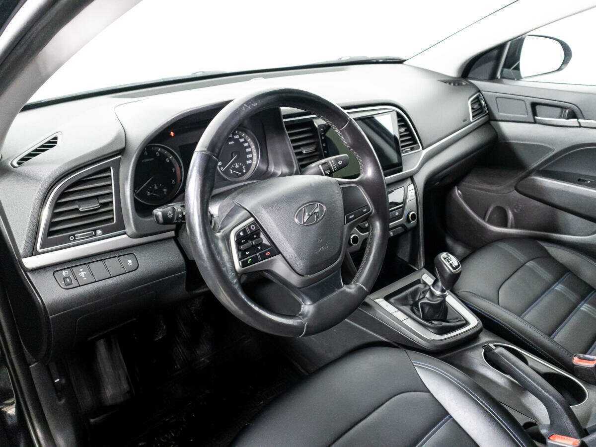 Купить Hyundai Elantra, 2017, 153 266 км.. Фото: #10