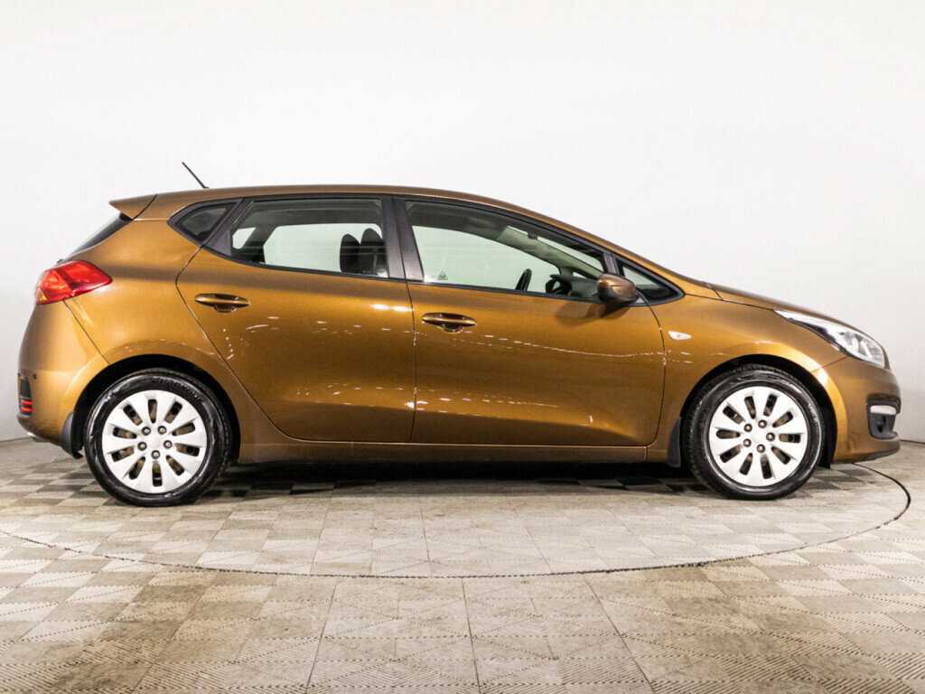 Купить Kia Ceed, 2016, 123 545 км.. Фото: #3