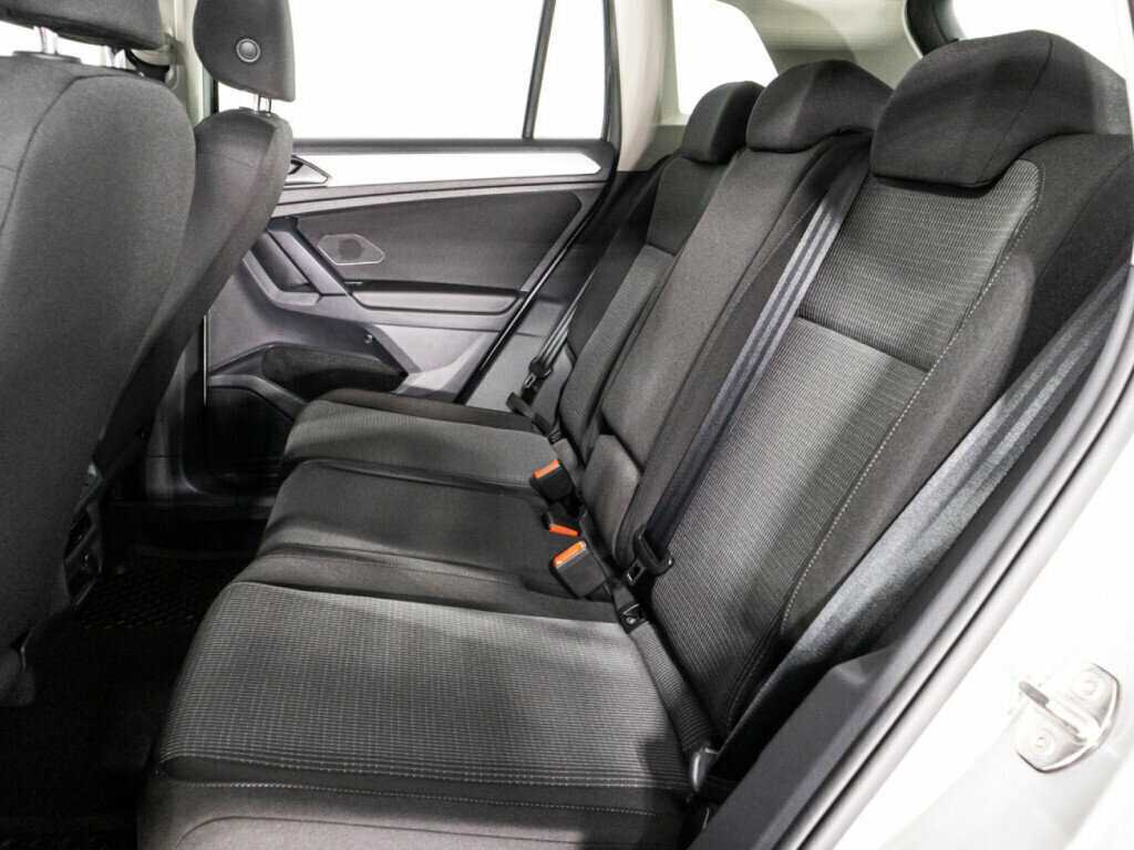 Купить Volkswagen Tiguan, 2021, 81 768 км.. Фото: #9