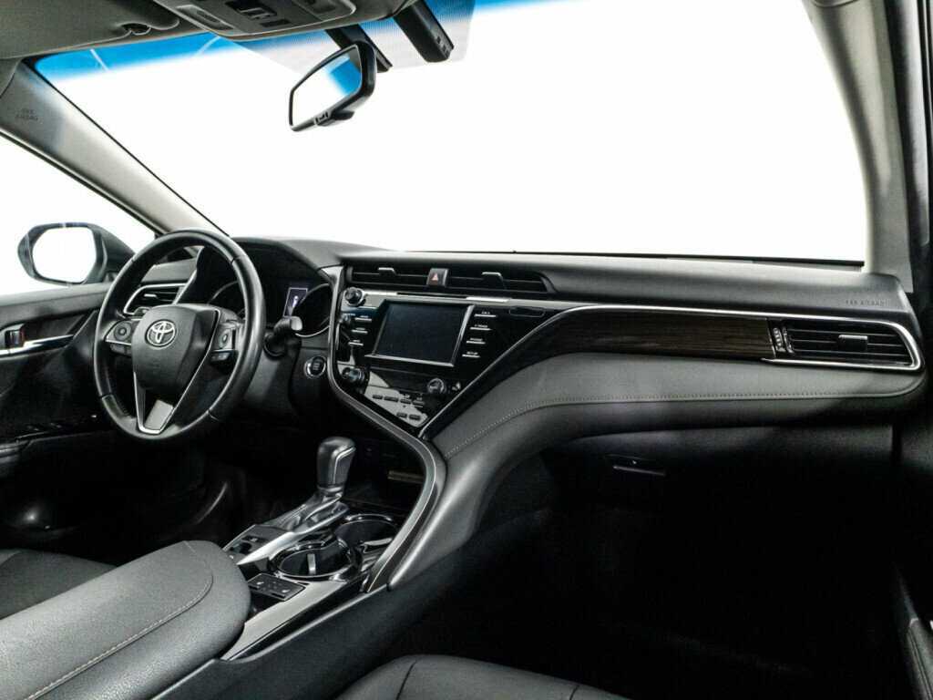 Купить Toyota Camry, 2018, 130 885 км.. Фото: #8