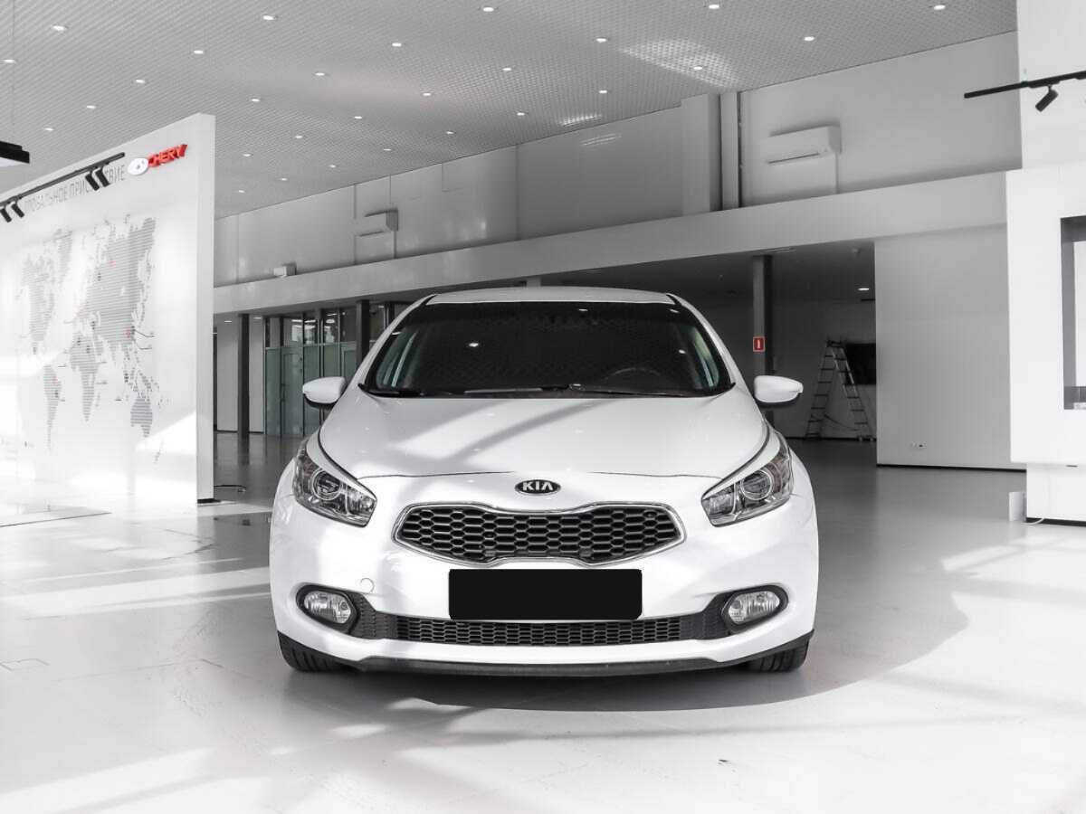 Купить Kia Ceed, 2013, 137 500 км.. Фото: #1