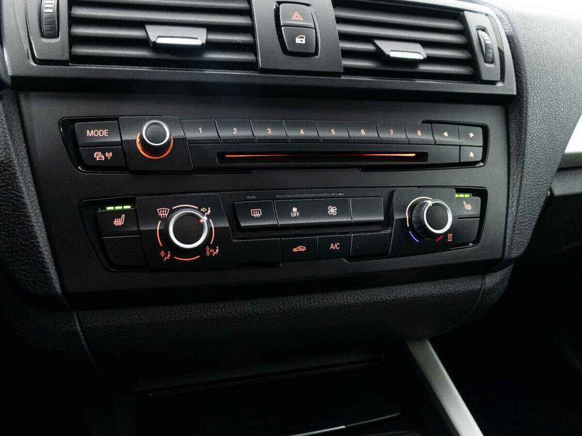 Купить BMW 1 серии, 2012, 94 049 км.. Фото: #15