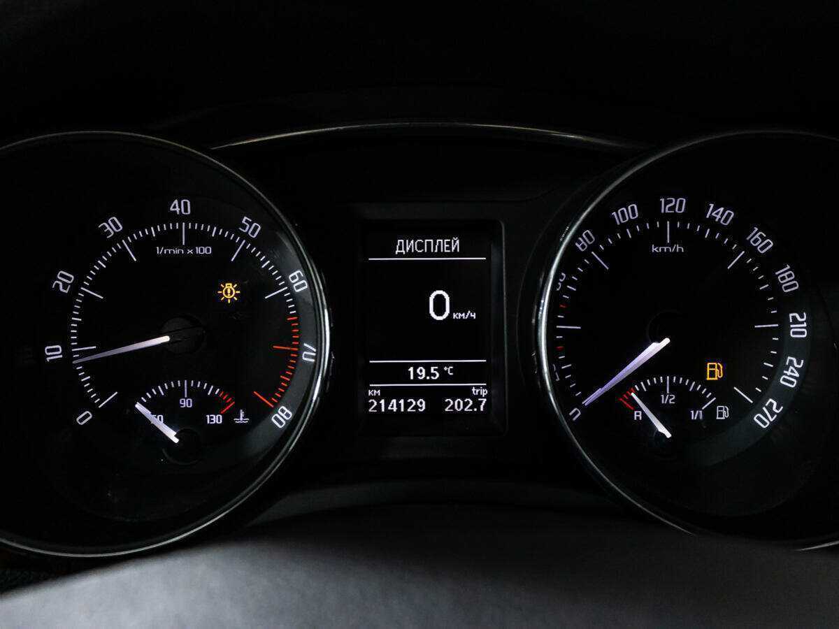 Купить Skoda Superb, 2012, 214 128 км.. Фото: #11