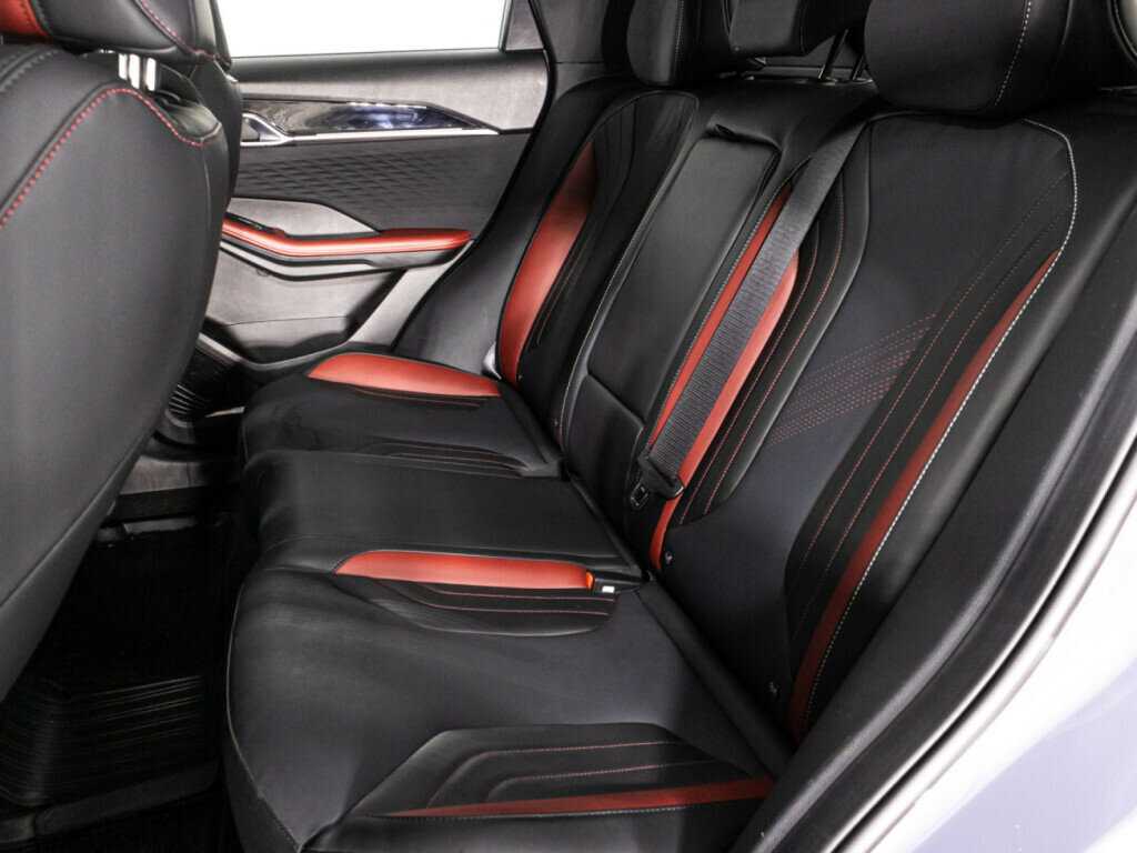 Купить Geely Coolray, 2023, 39 487 км.. Фото: #9