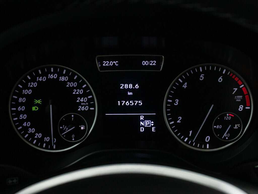 Купить Mercedes-Benz A-Класс, 2015, 176 482 км.. Фото: #11