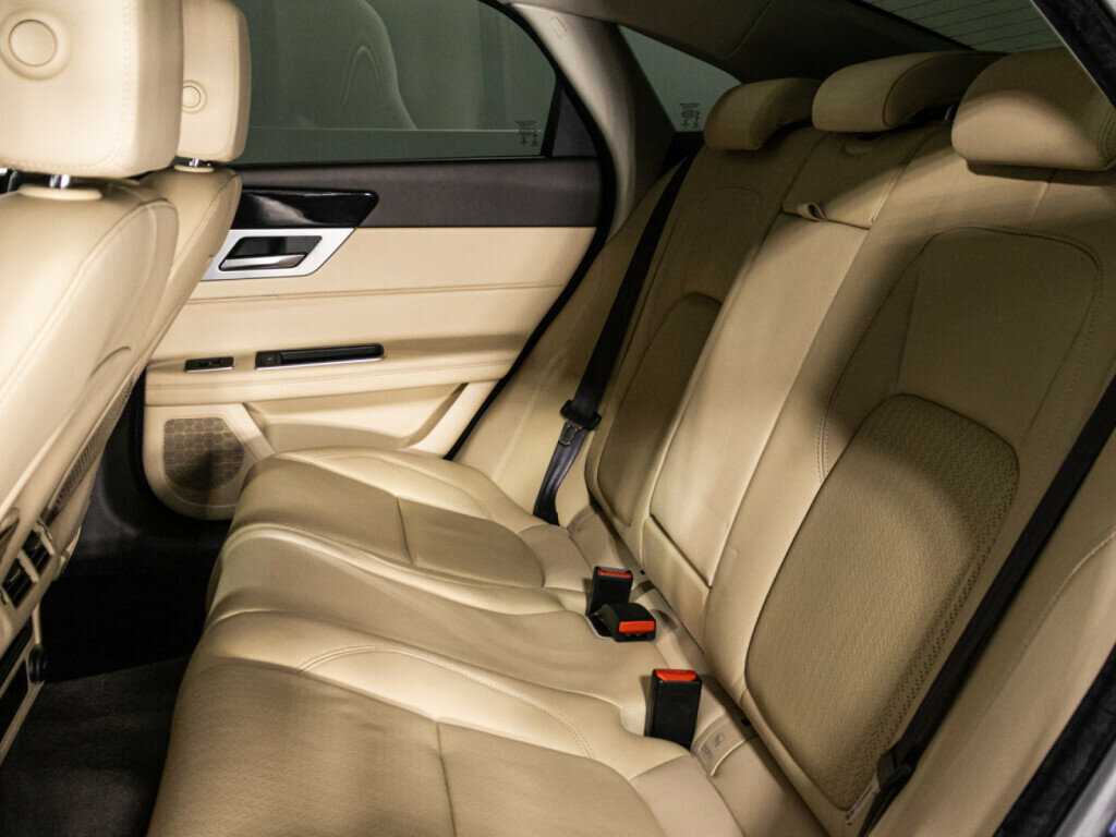 Купить Jaguar XF, 2017, 90 999 км.. Фото: #7