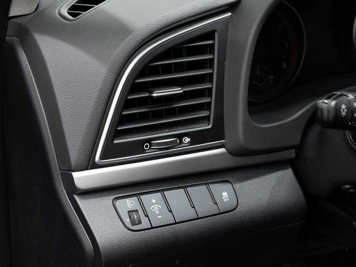 Купить Hyundai Elantra, 2017, 190 000 км.. Фото: #14