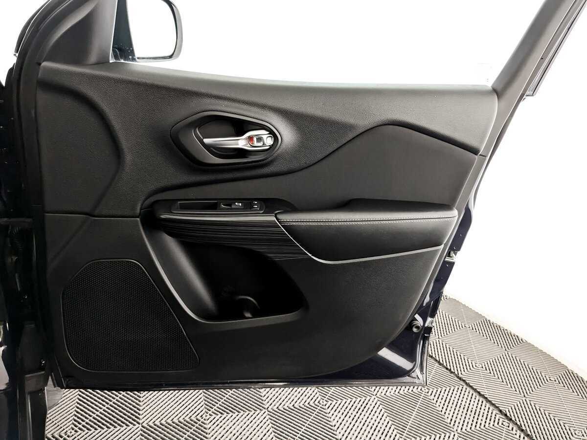 Купить Jeep Cherokee, 2014, 99 982 км.. Фото: #22