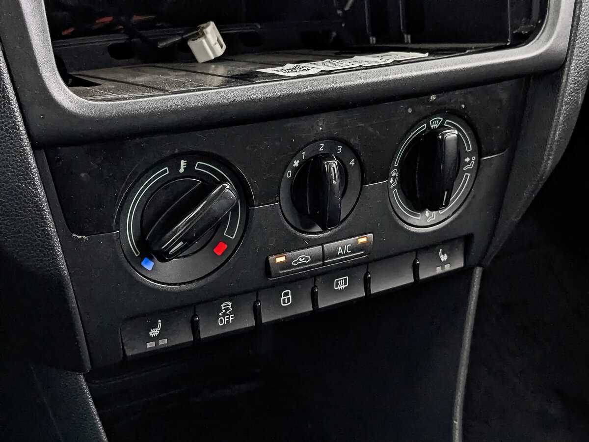 Купить Skoda Rapid, 2019, 89 344 км.. Фото: #17