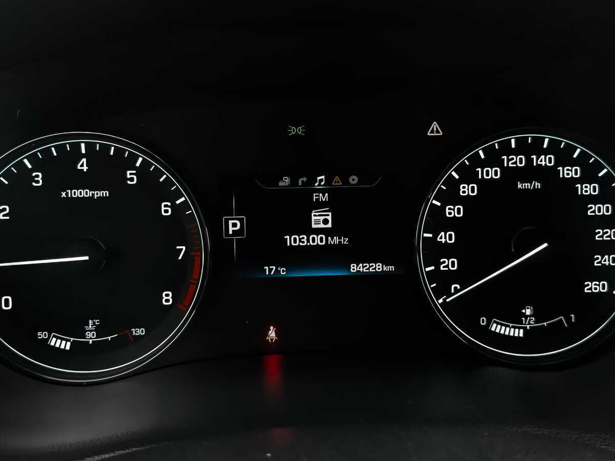 Купить Hyundai Genesis, 2015, 88 628 км.. Фото: #12