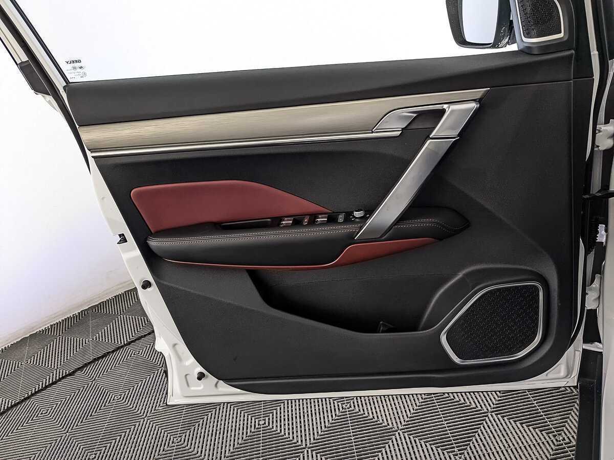 Купить Geely Coolray, 2023, 33 211 км.. Фото: #18