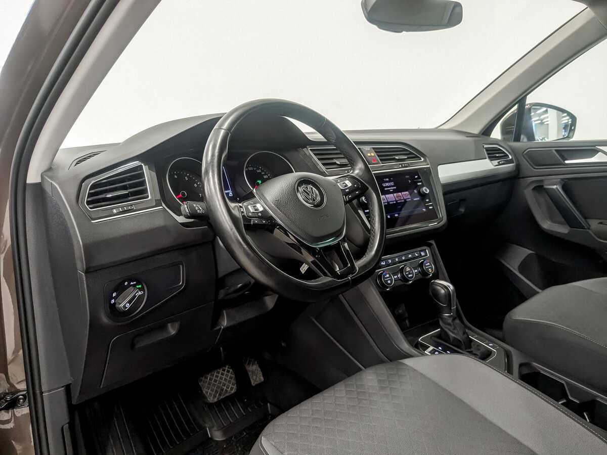 Купить Volkswagen Tiguan, 2019, 93 621 км.. Фото: #15