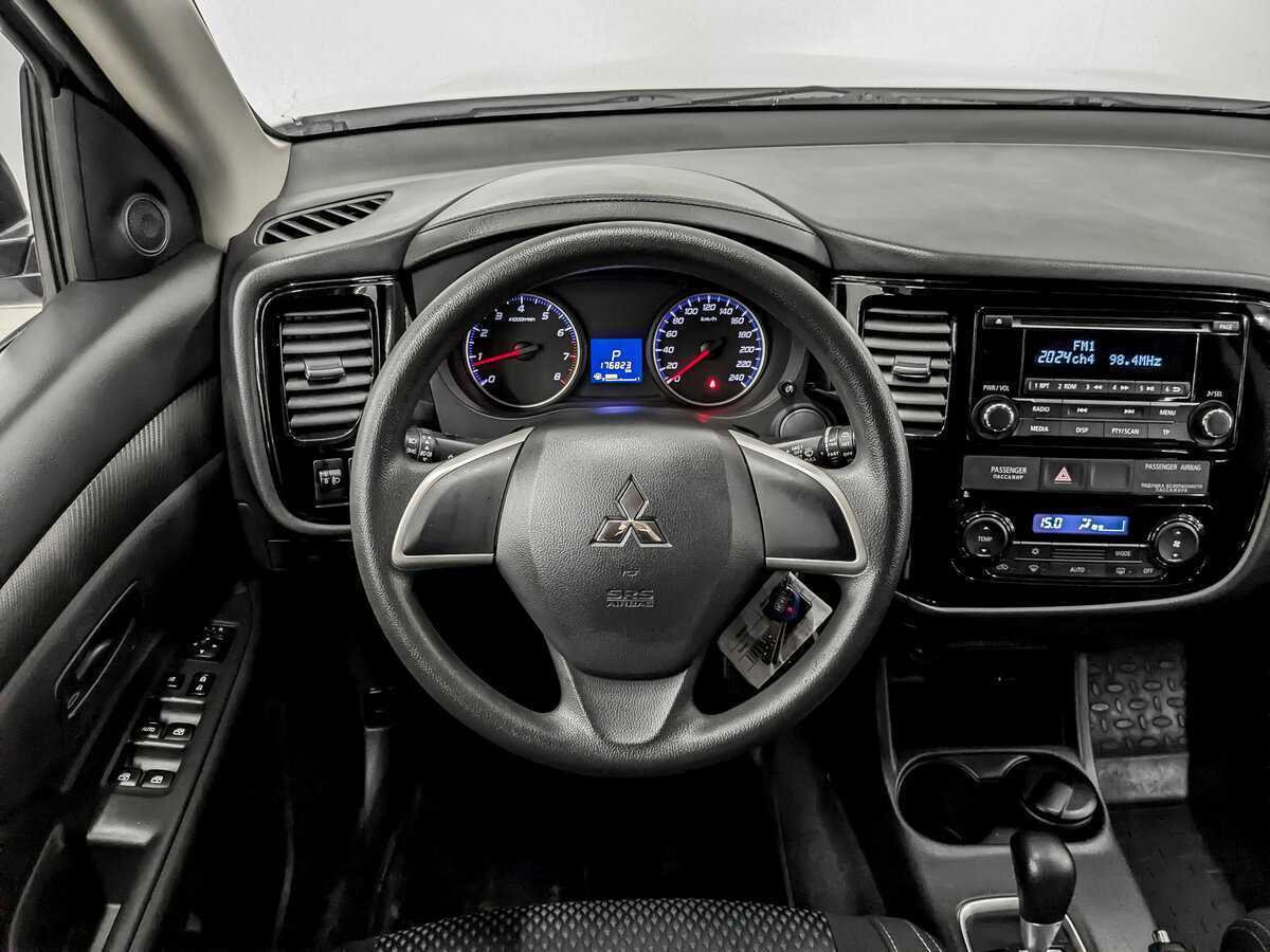 Купить Mitsubishi Outlander, 2015, 176 821 км.. Фото: #20