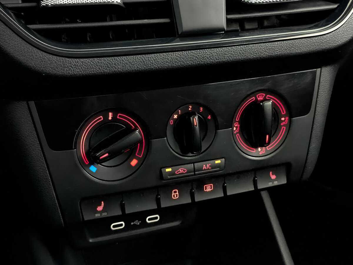 Купить Volkswagen Polo, 2021, 76 258 км.. Фото: #18