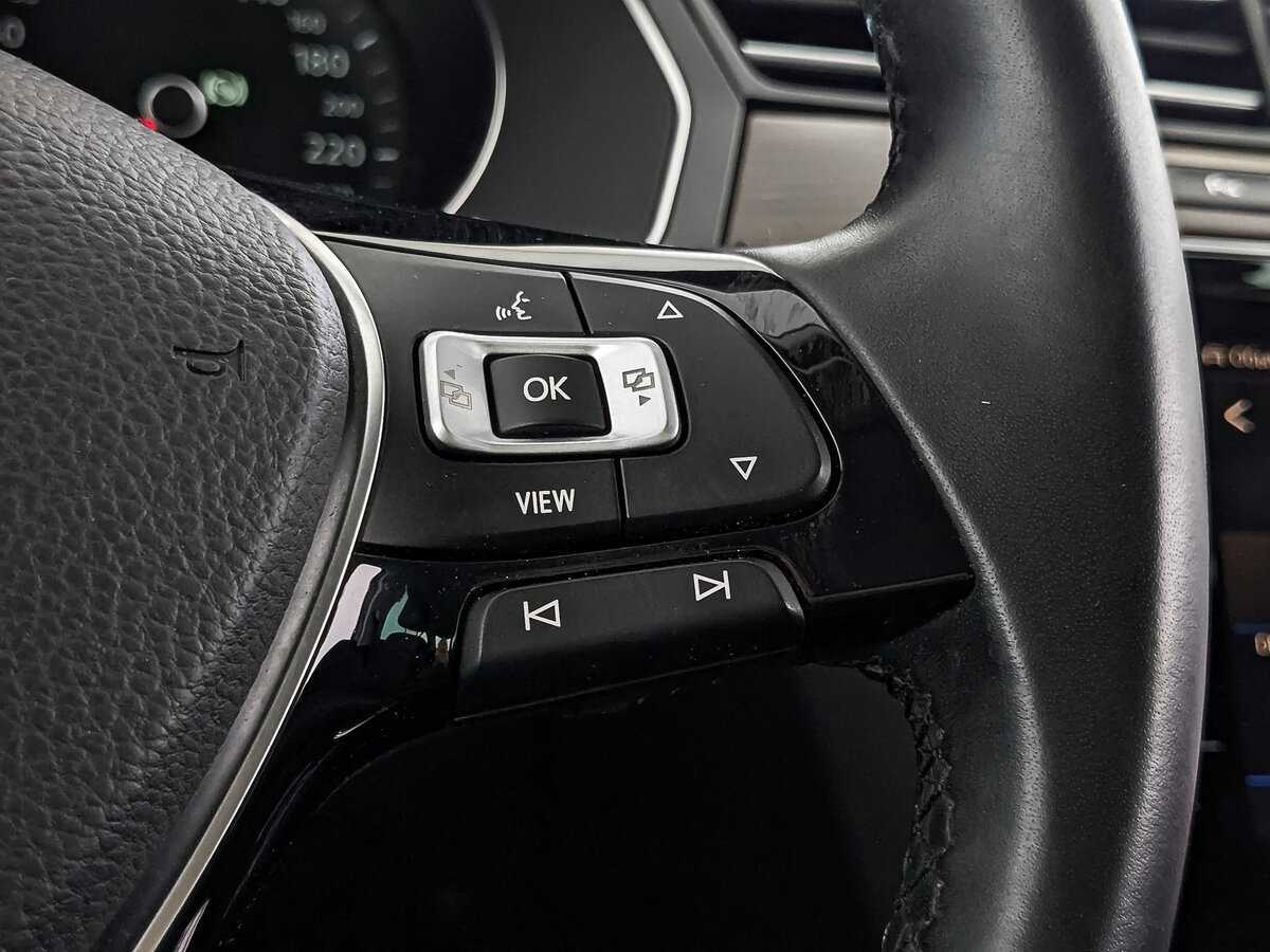 Купить Volkswagen Passat, 2019, 66 006 км.. Фото: #28