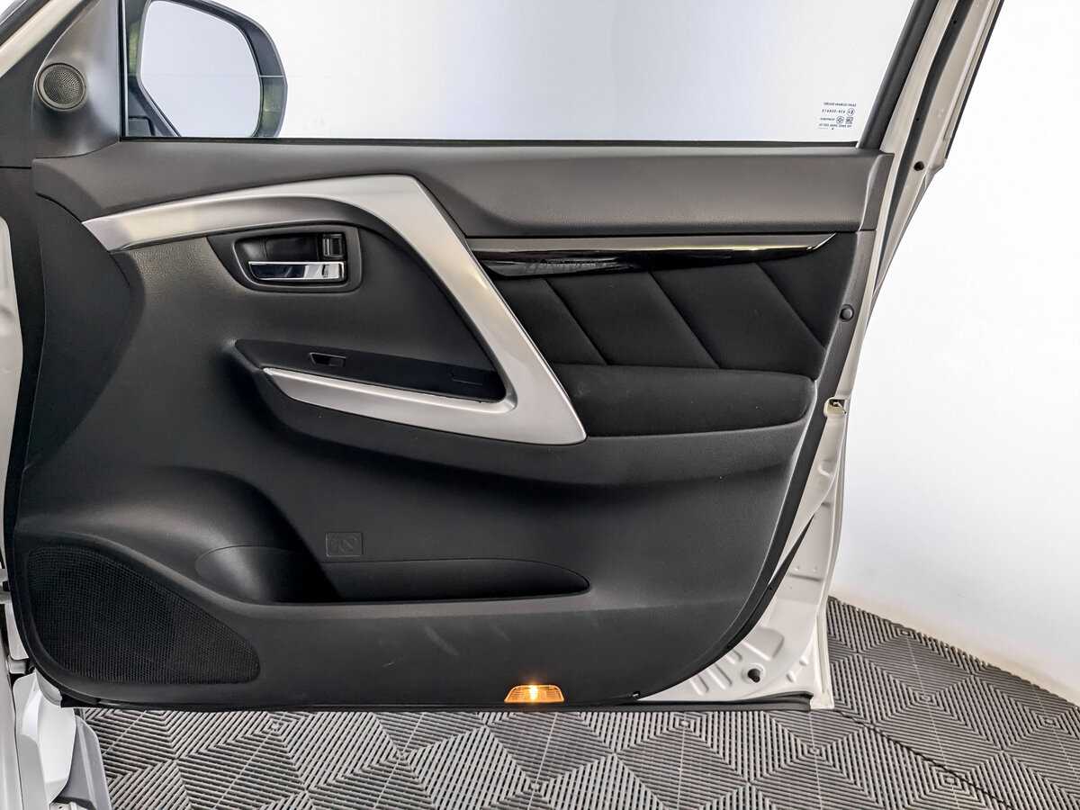 Купить Mitsubishi Pajero Sport, 2018, 112 548 км.. Фото: #22