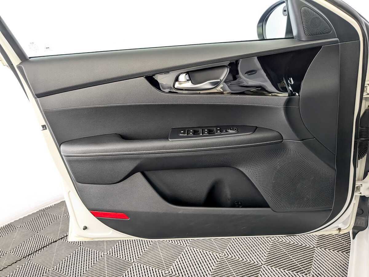 Купить Kia Cerato, 2020, 38 823 км.. Фото: #18