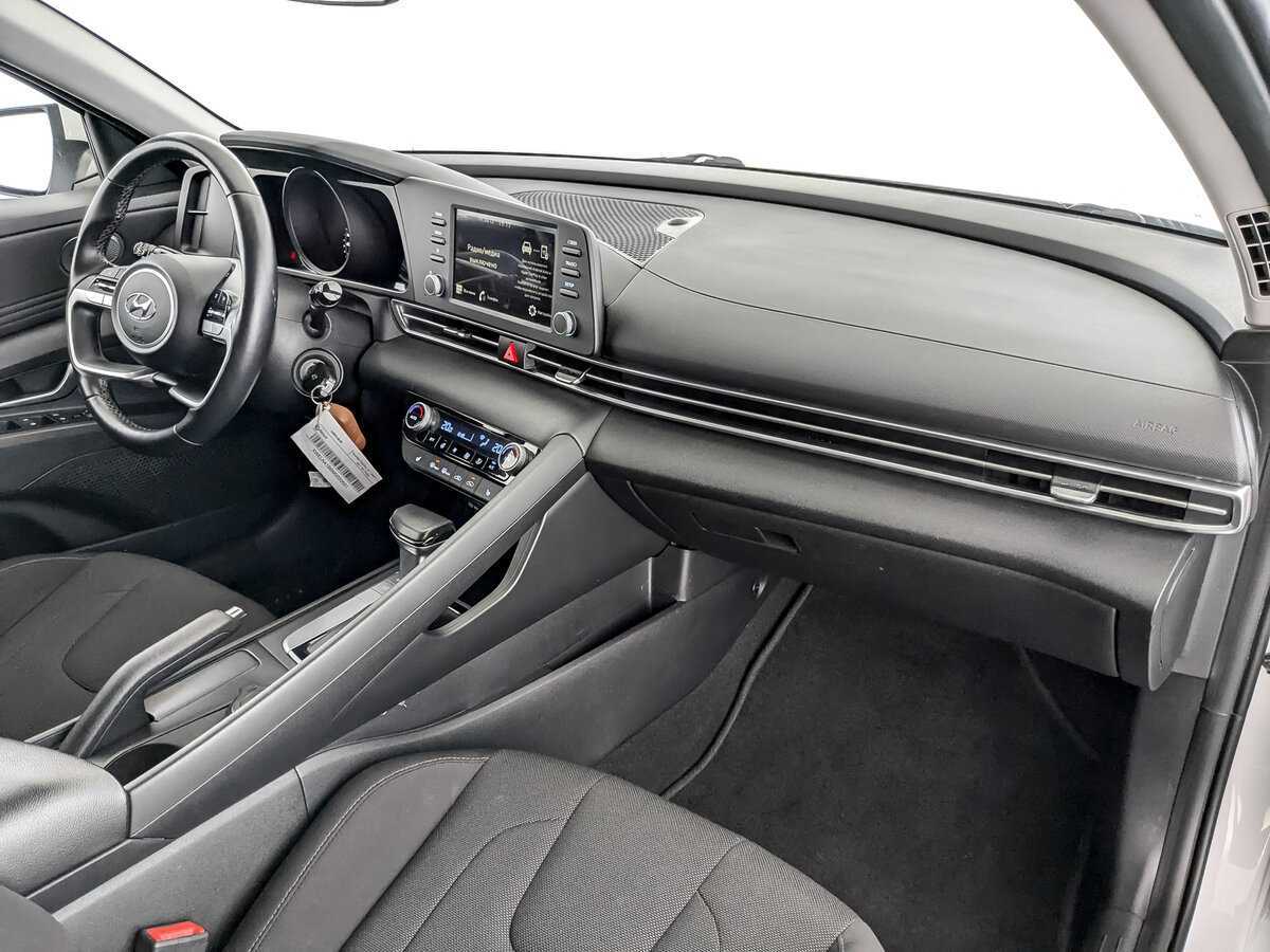 Купить Hyundai Elantra, 2021, 101 404 км.. Фото: #10